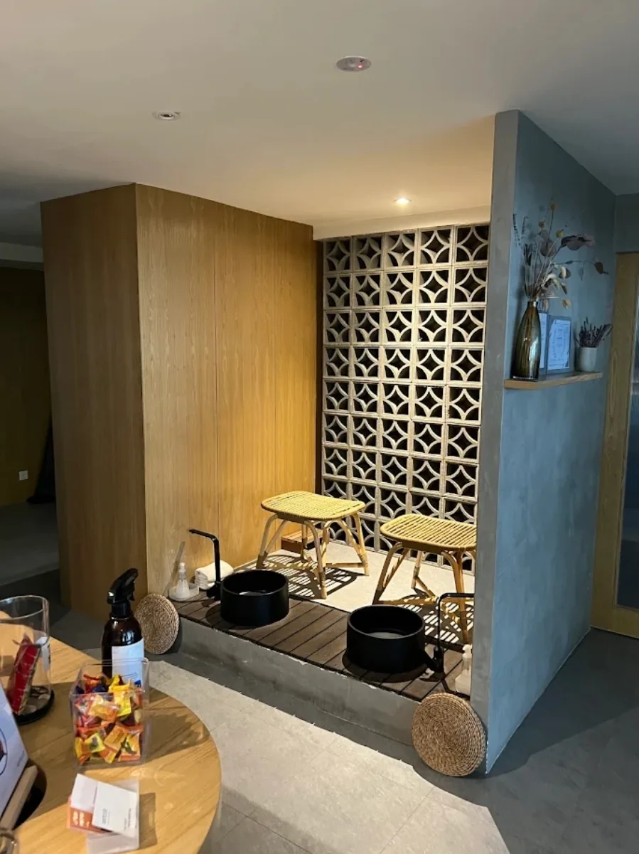 Uroot Spa (Marc Residence KLCC) spa and massage centre in KLCC