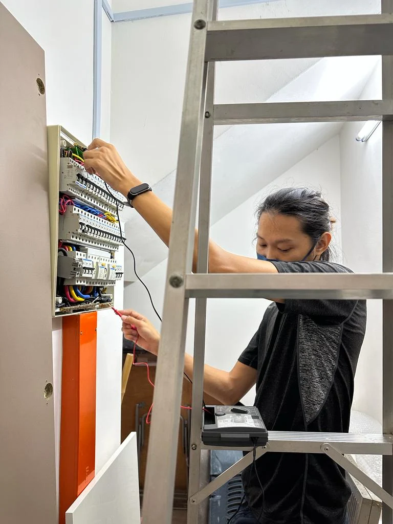 Pro Electrician of Kuala Lumpur electrician in Taman Indrahana