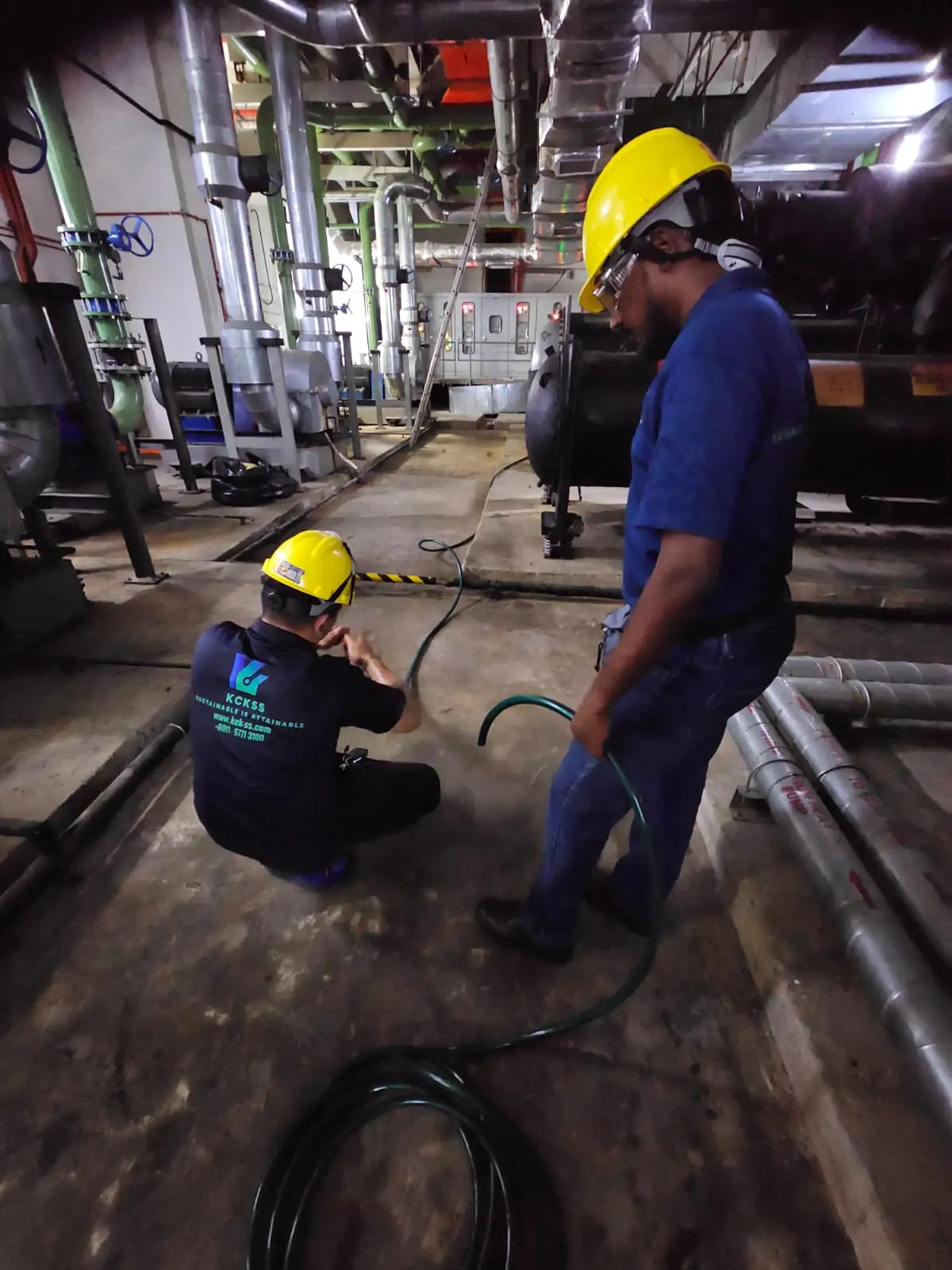 KCK Sustainability Solutions aircond service in Iskandar Puteri